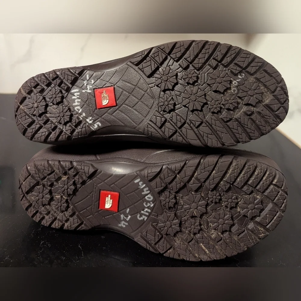 The North Face Shellista II Roll-Down Boots Waterproof Size 6 MSRP $130
